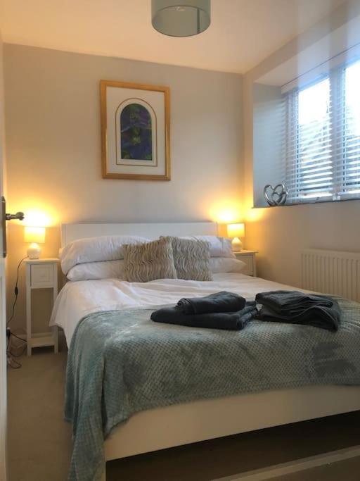 The Granary, Lovely Townhouse In Central Stamford Extérieur photo